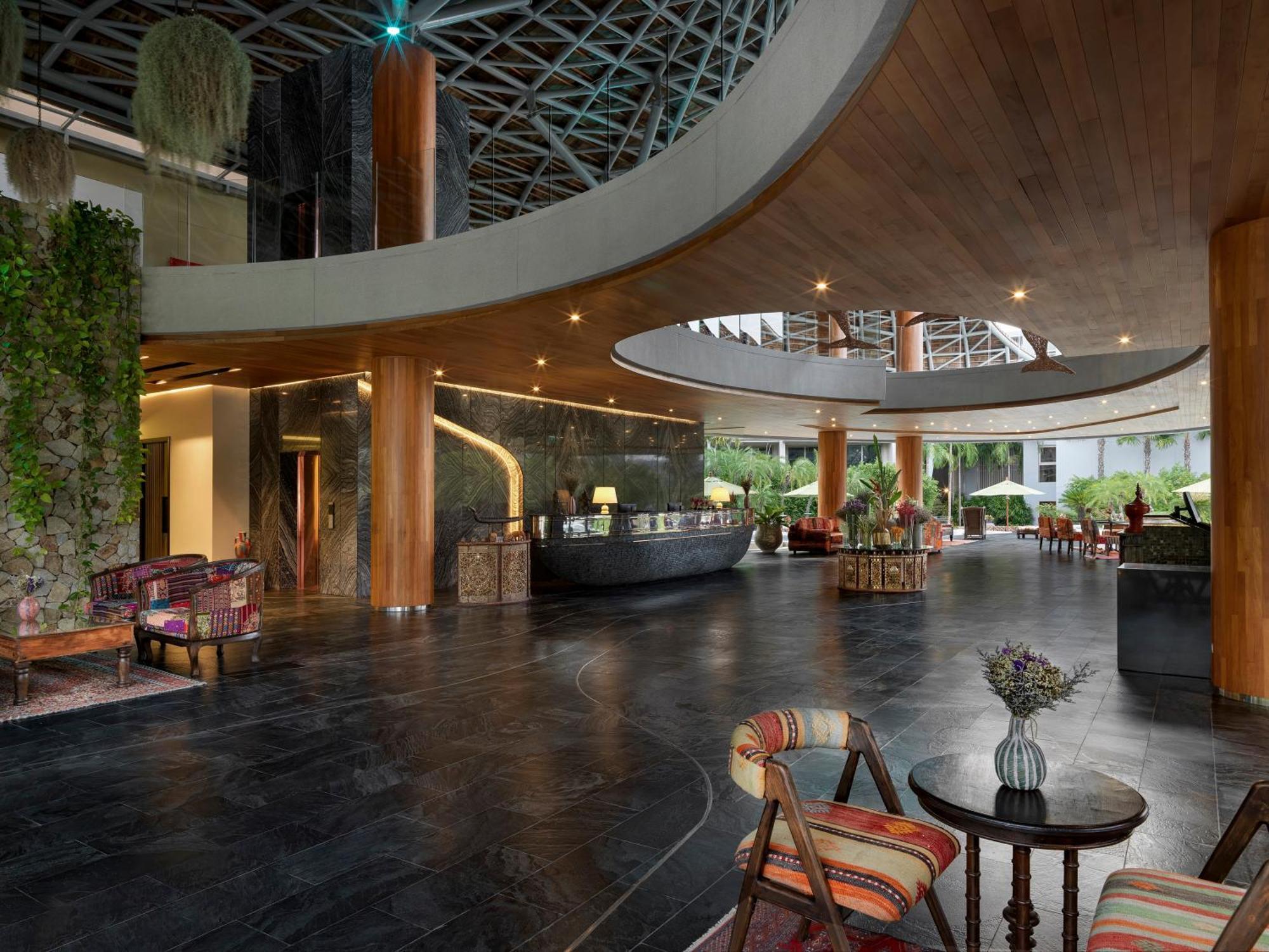 Wyndham Grand Nai Harn Beach Phuket Buitenkant foto