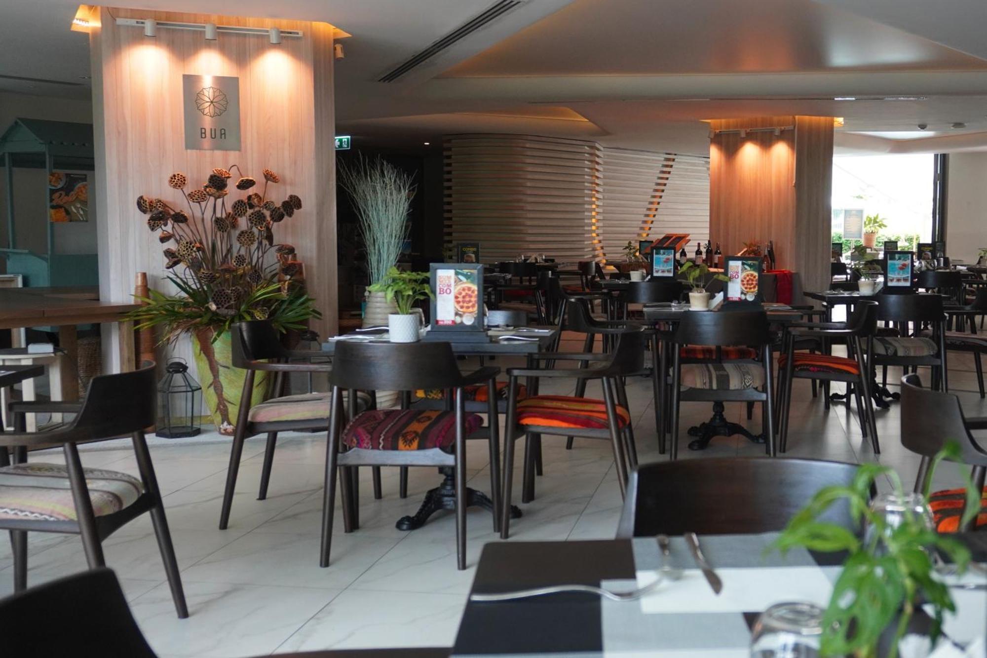 Wyndham Grand Nai Harn Beach Phuket Buitenkant foto